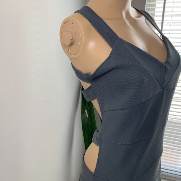 Decibel Dress Back Out Design Size Large. - Picture 6 of 7